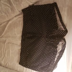 Torrid 24 polka dot shorts